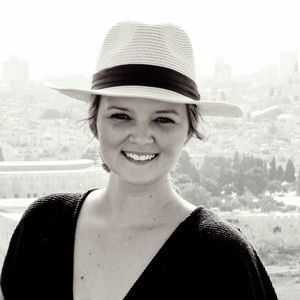 Meet your Posher, Claire